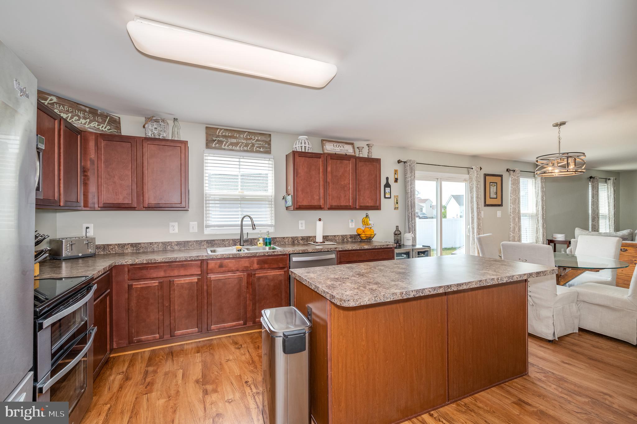 ARCADIA SPRINGS - Residential