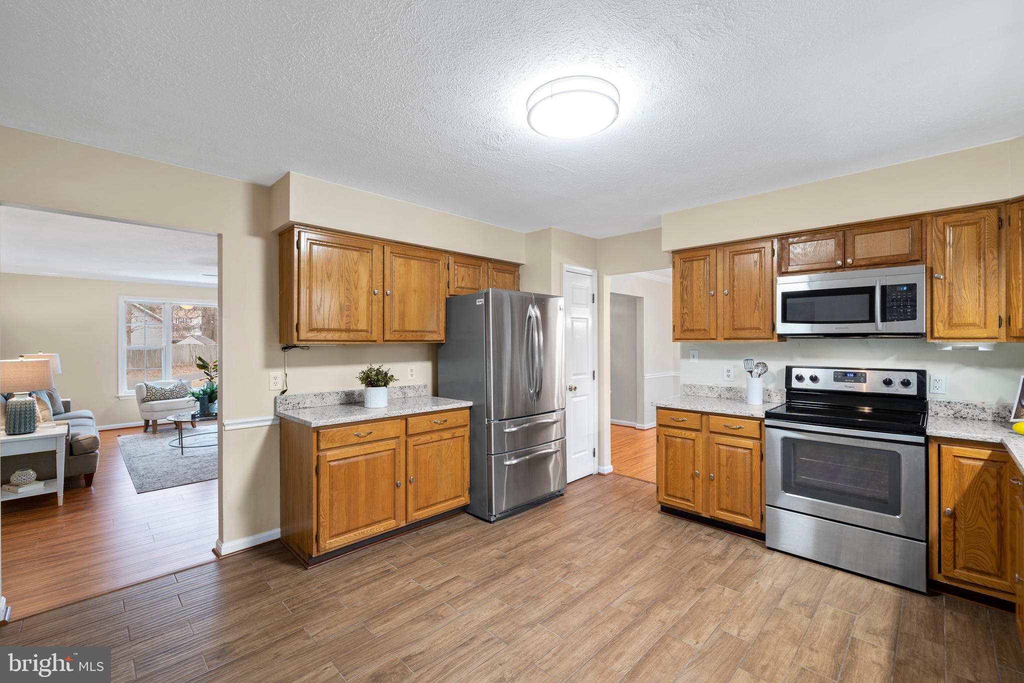 SUMMITT HILL - Residential