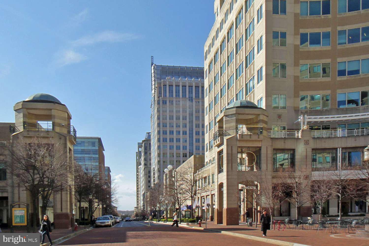 WOODWINDS TWO - Residential