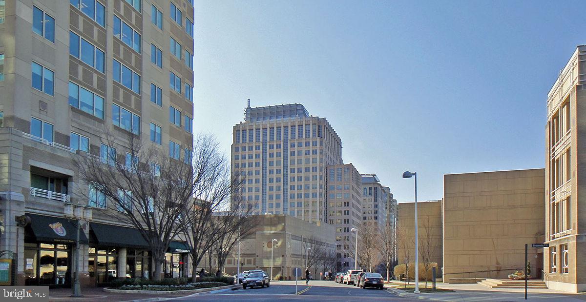 WOODWINDS TWO - Residential