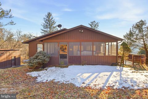 455 WOODSIDE DRIVE RILEYVILLE VA 22650