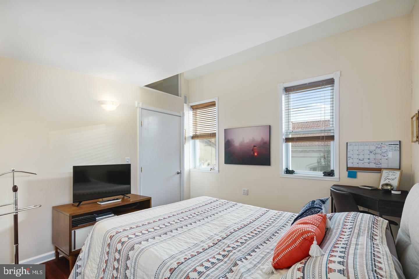 BELLA VISTA - Residential