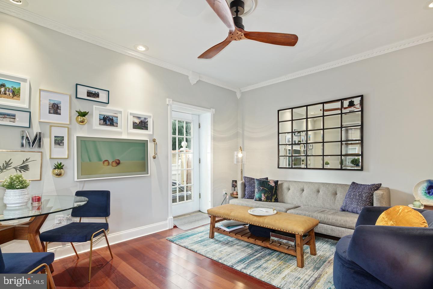 BELLA VISTA - Residential