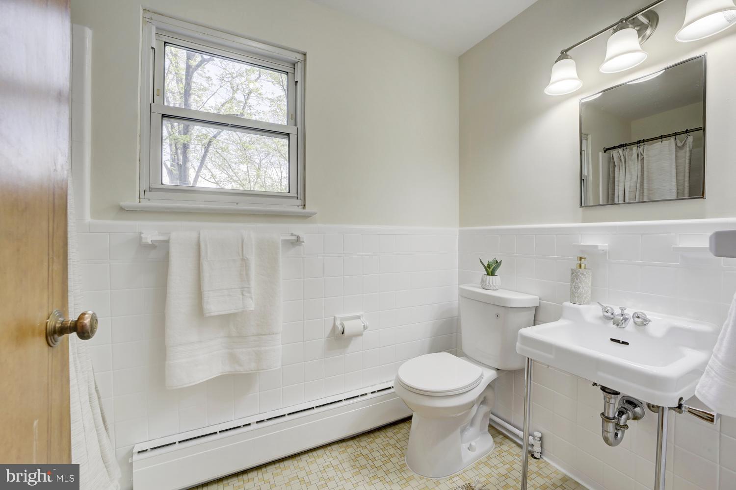 COLLEGE HEIGHTS ESTATES - Residential