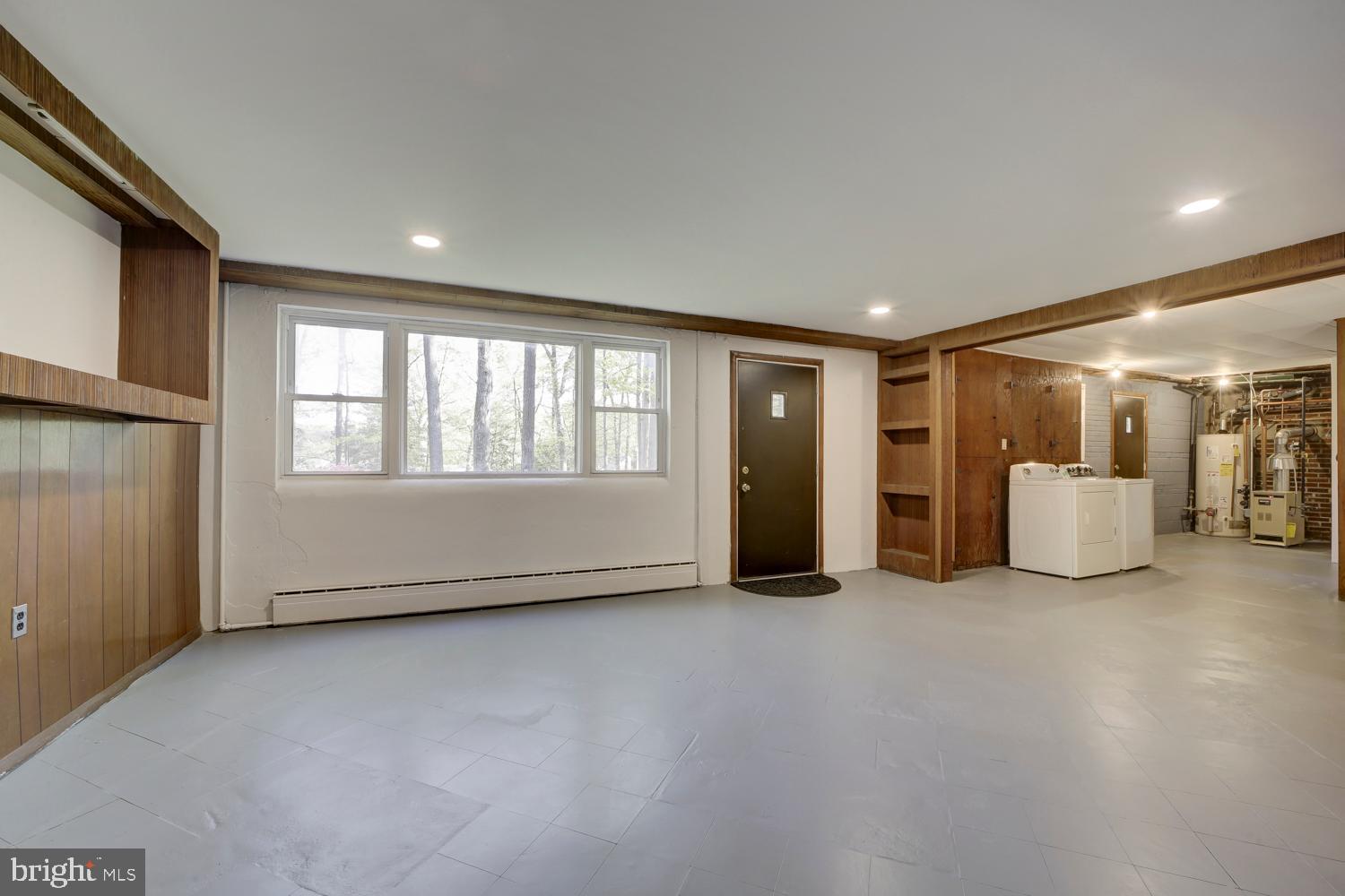 COLLEGE HEIGHTS ESTATES - Residential