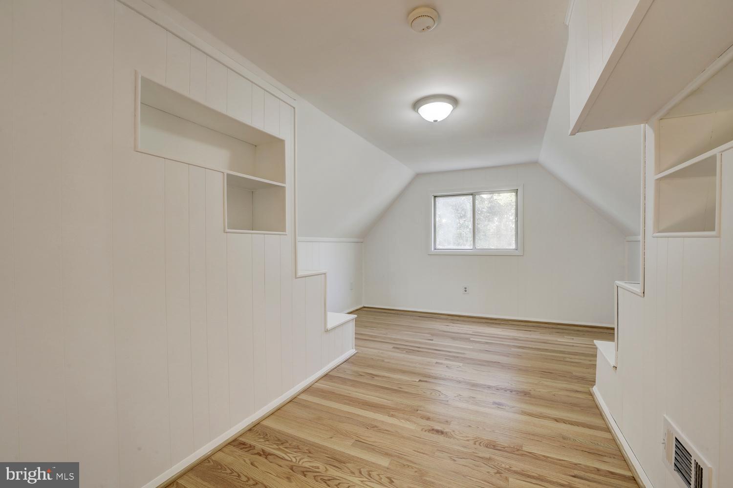 COLLEGE HEIGHTS ESTATES - Residential