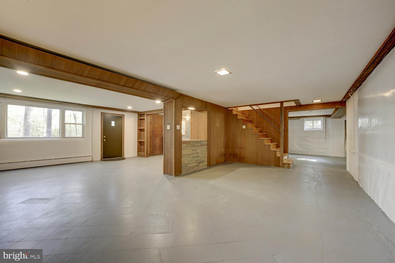 COLLEGE HEIGHTS ESTATES - Residential