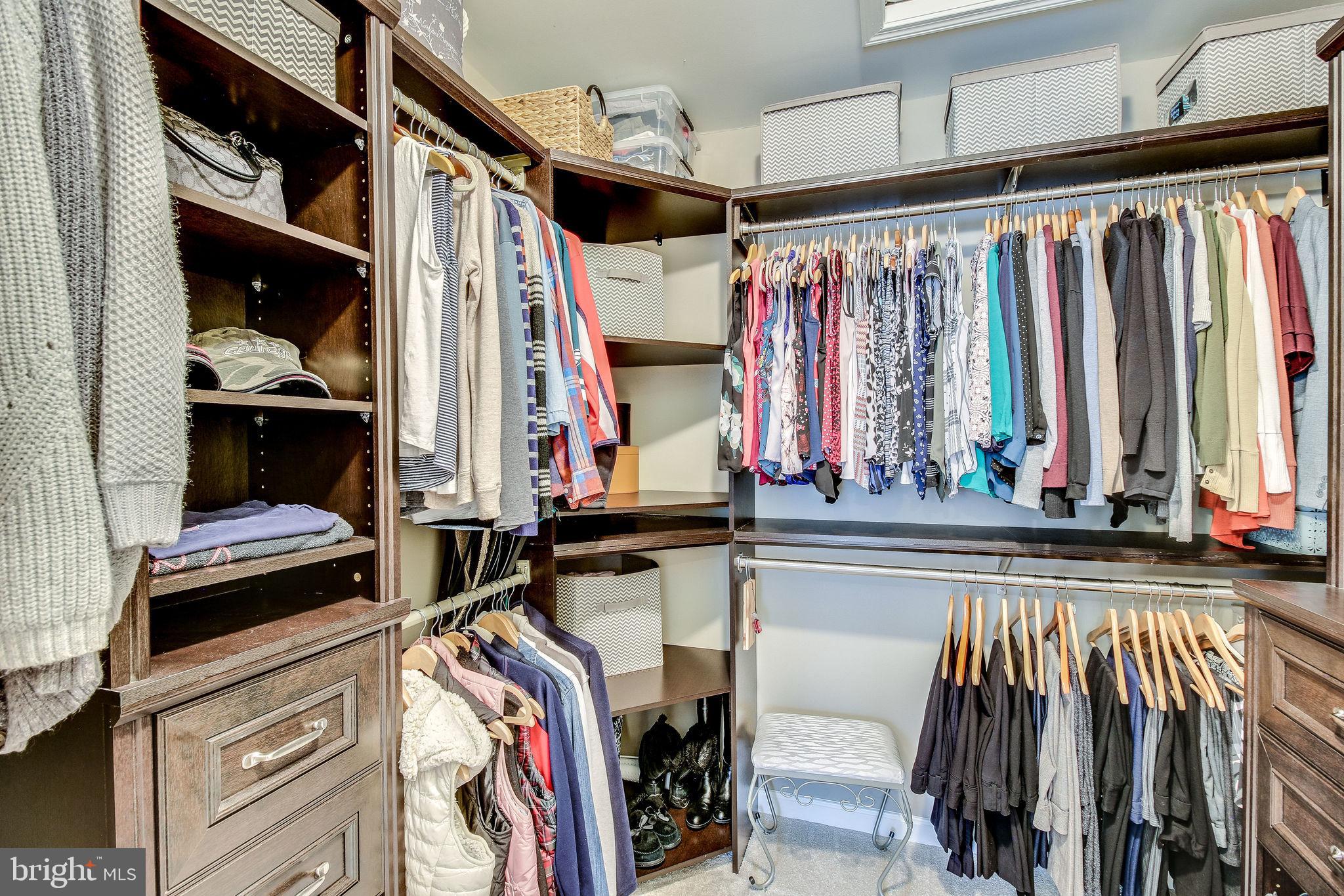 CANFIELD VILLAGE - Residential