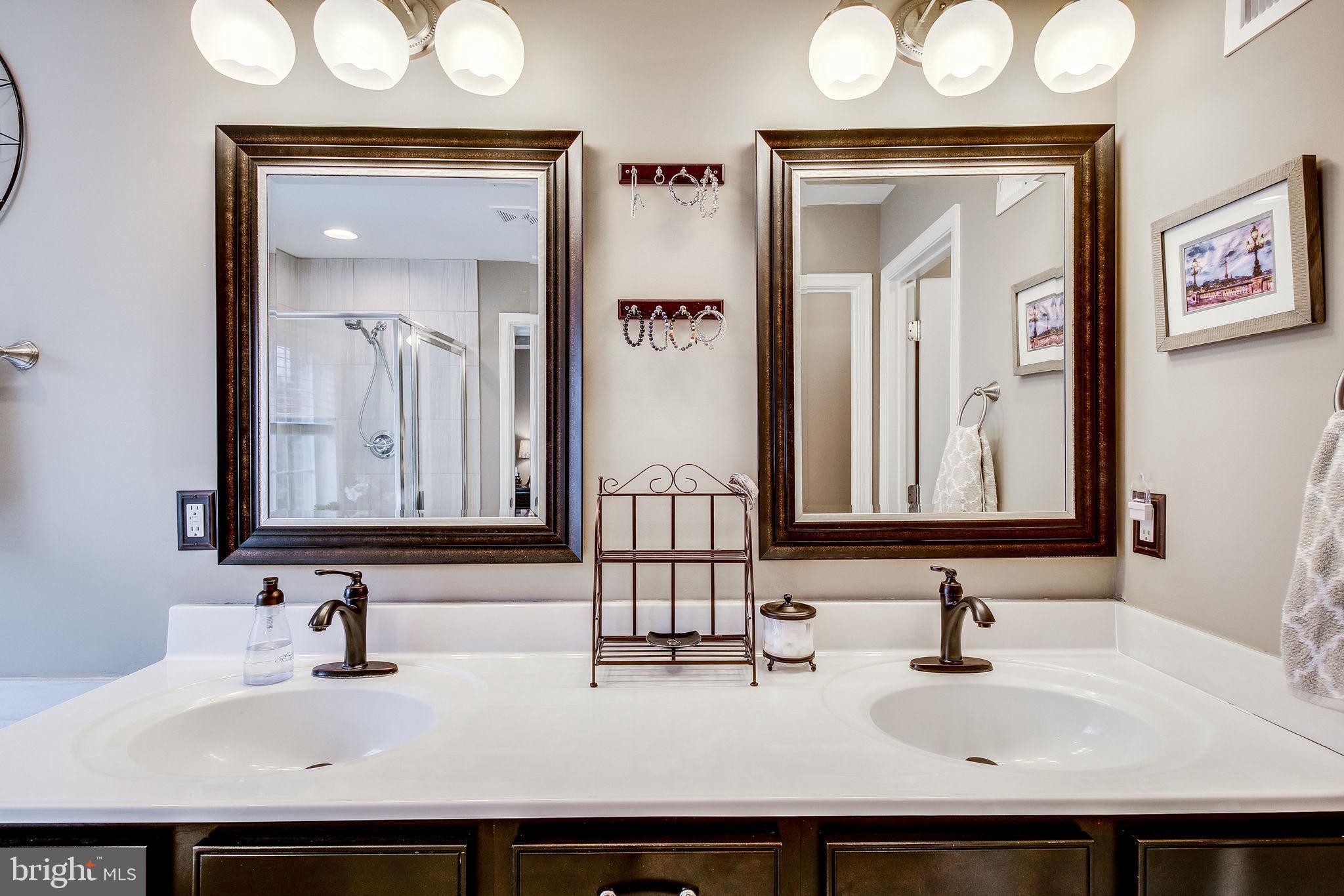 CANFIELD VILLAGE - Residential