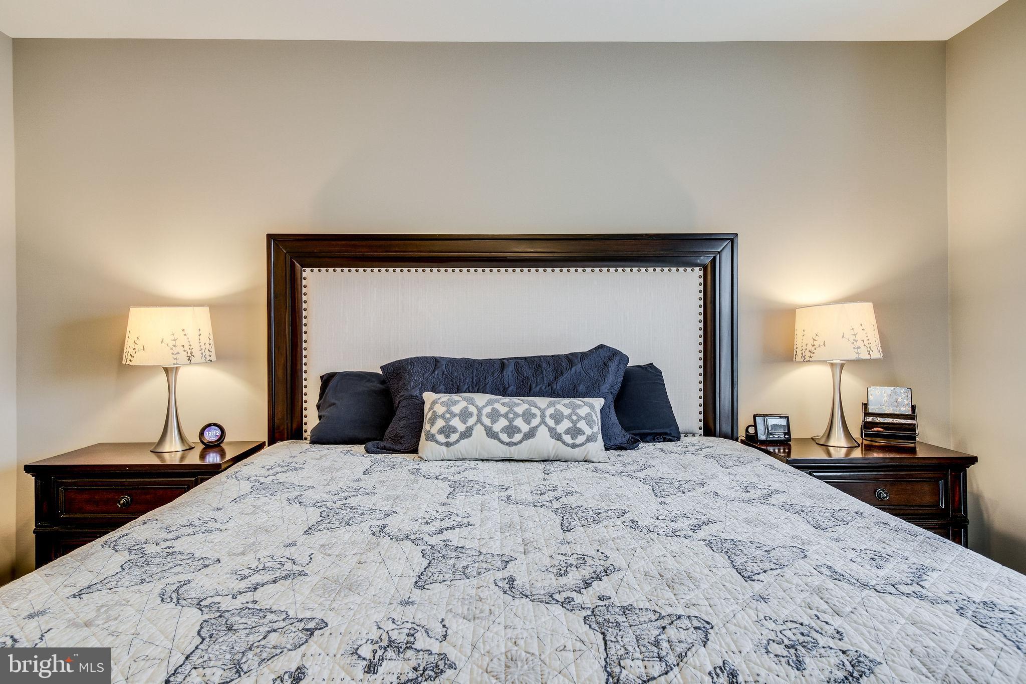 CANFIELD VILLAGE - Residential