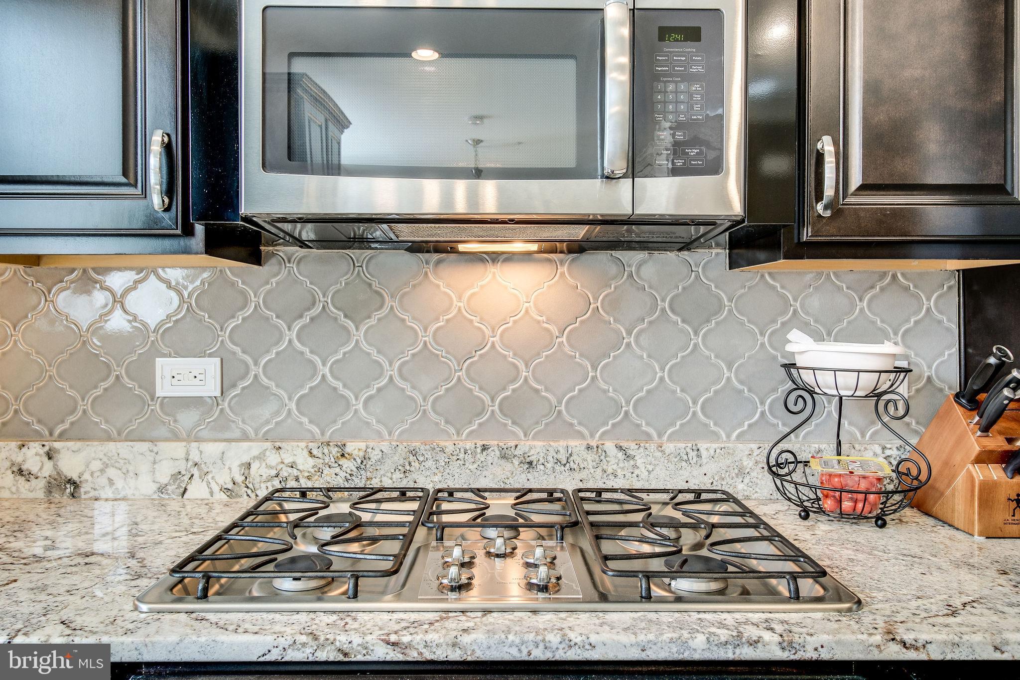 CANFIELD VILLAGE - Residential