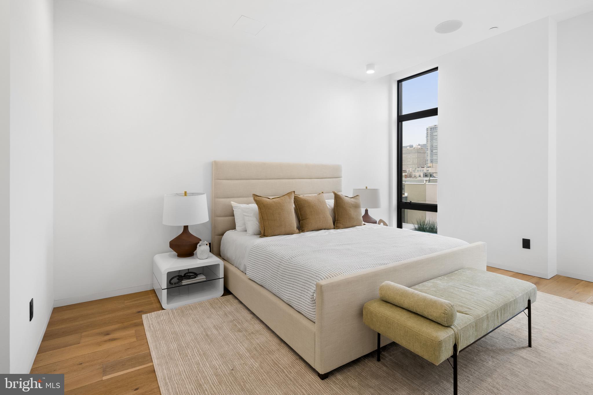 GRADUATE HOSPITAL - Residential