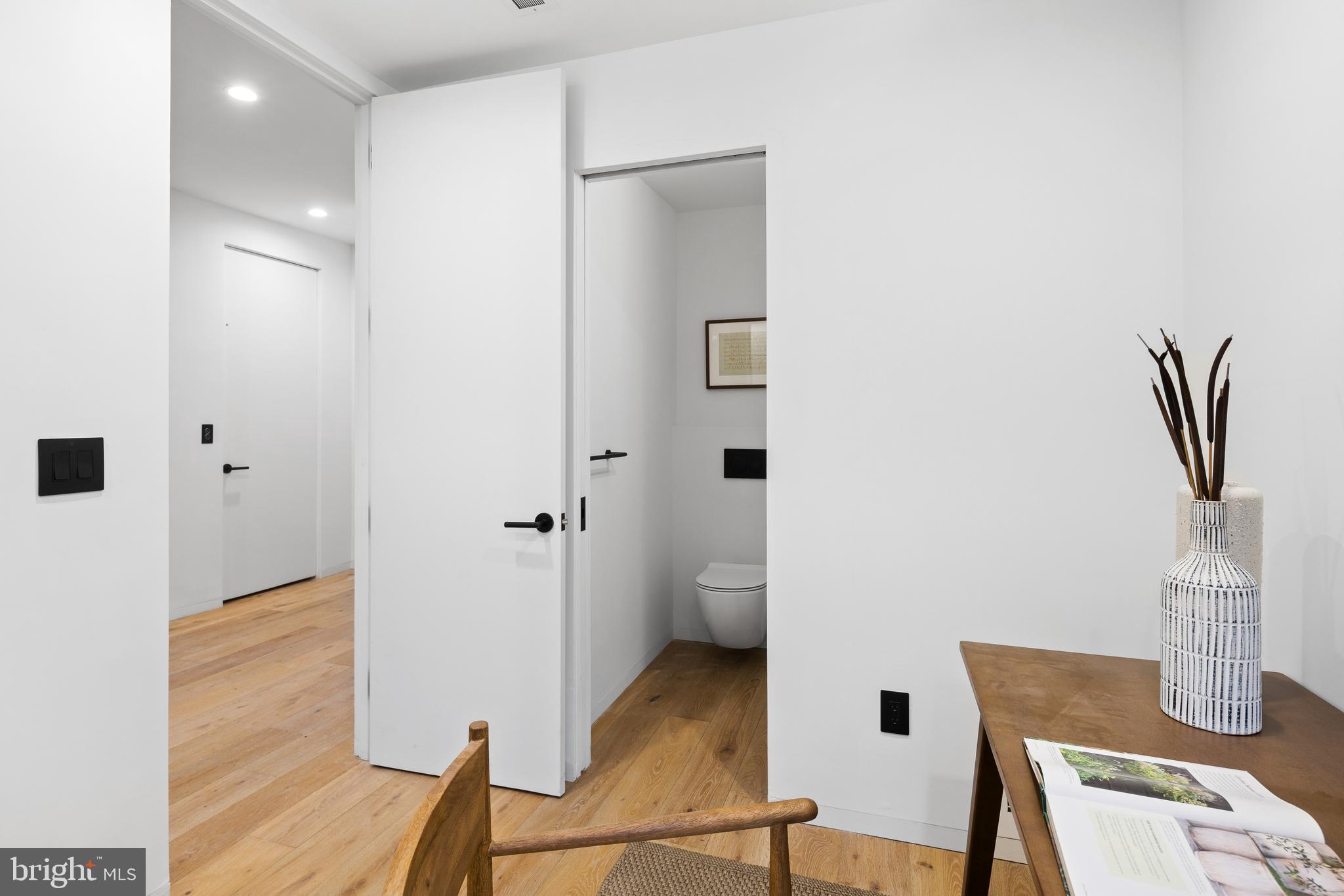 GRADUATE HOSPITAL - Residential