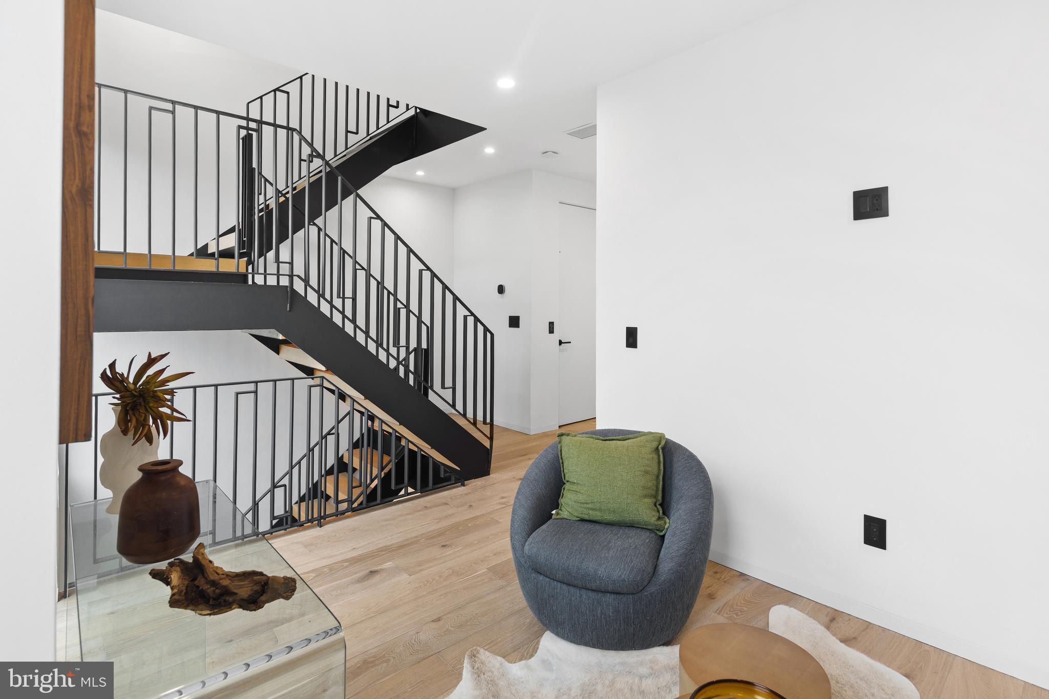 GRADUATE HOSPITAL - Residential