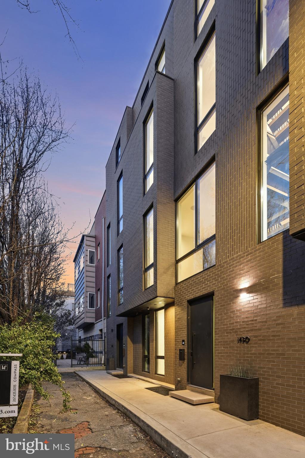 GRADUATE HOSPITAL - Residential