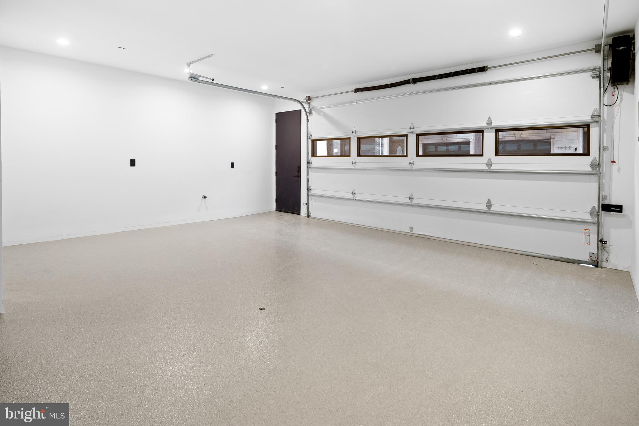 GRADUATE HOSPITAL - Residential