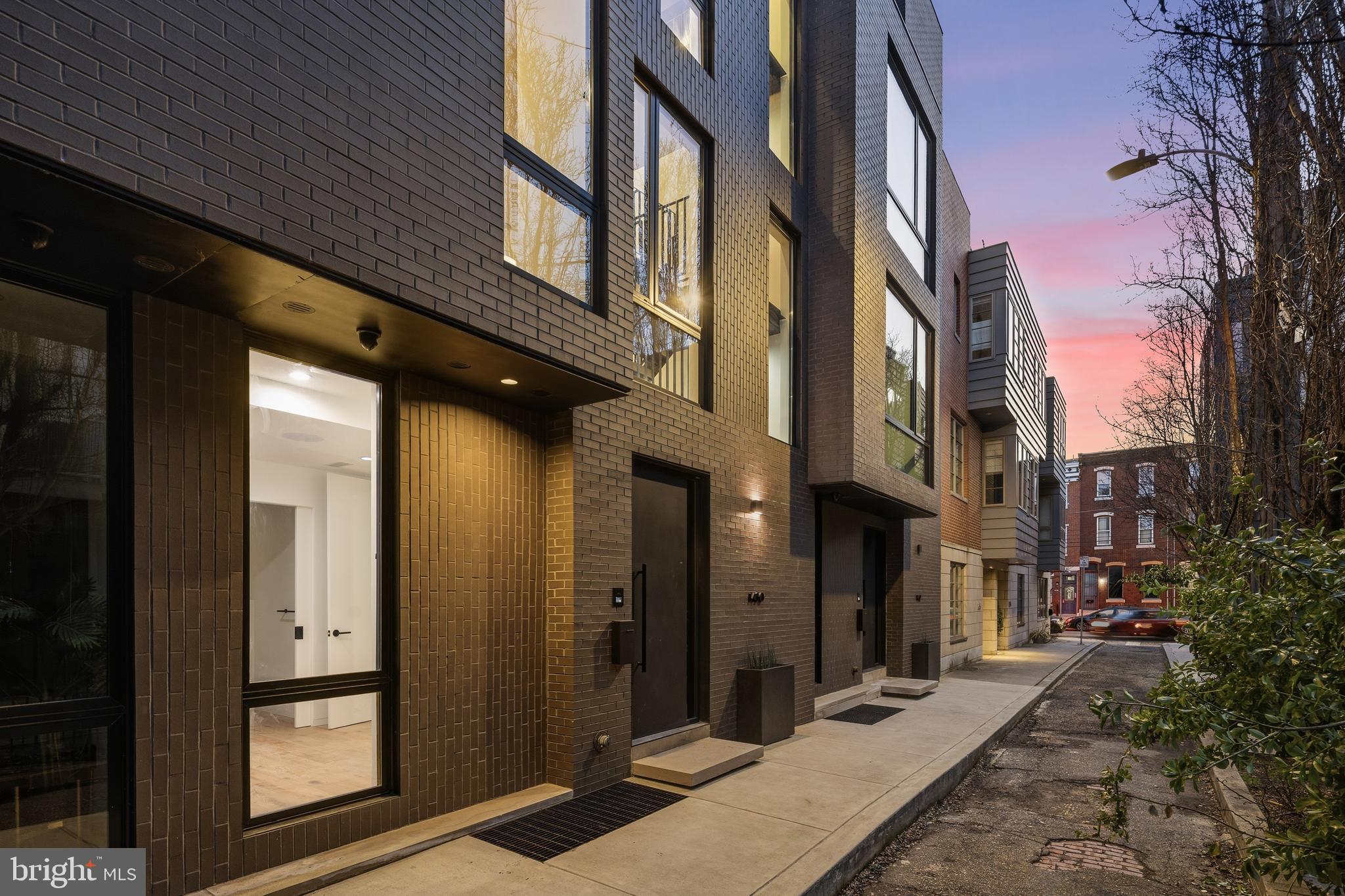 GRADUATE HOSPITAL - Residential