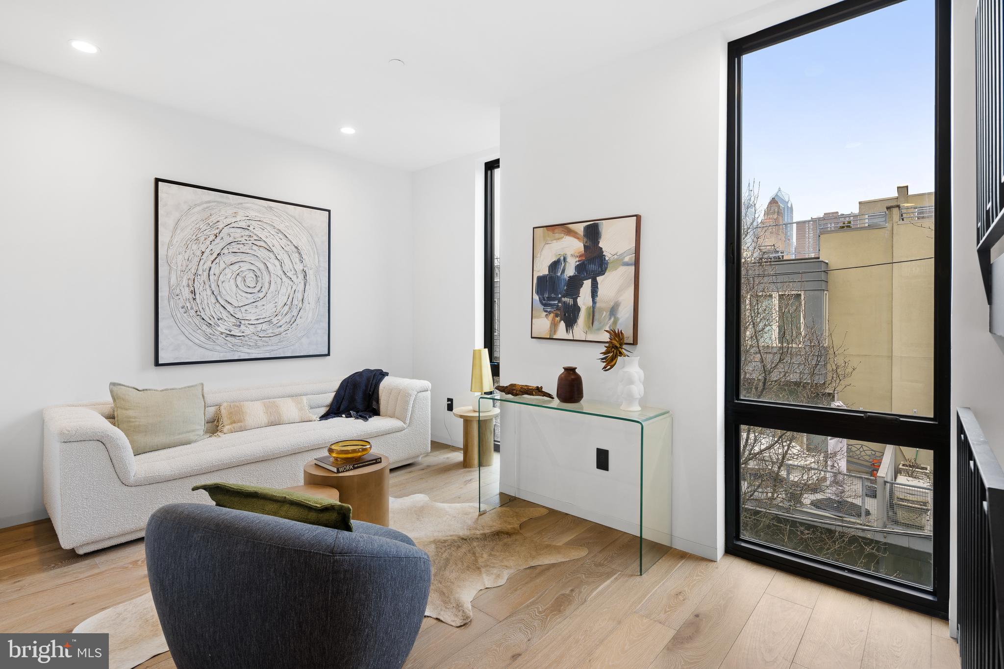 GRADUATE HOSPITAL - Residential