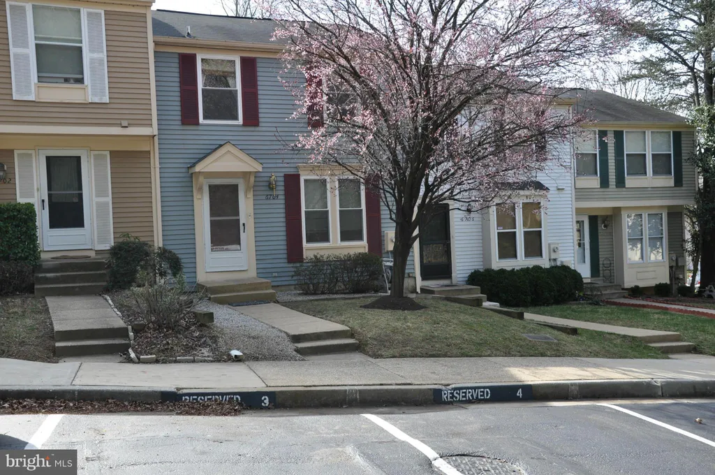 6704 Quiet Hours, Columbia, MD 21045