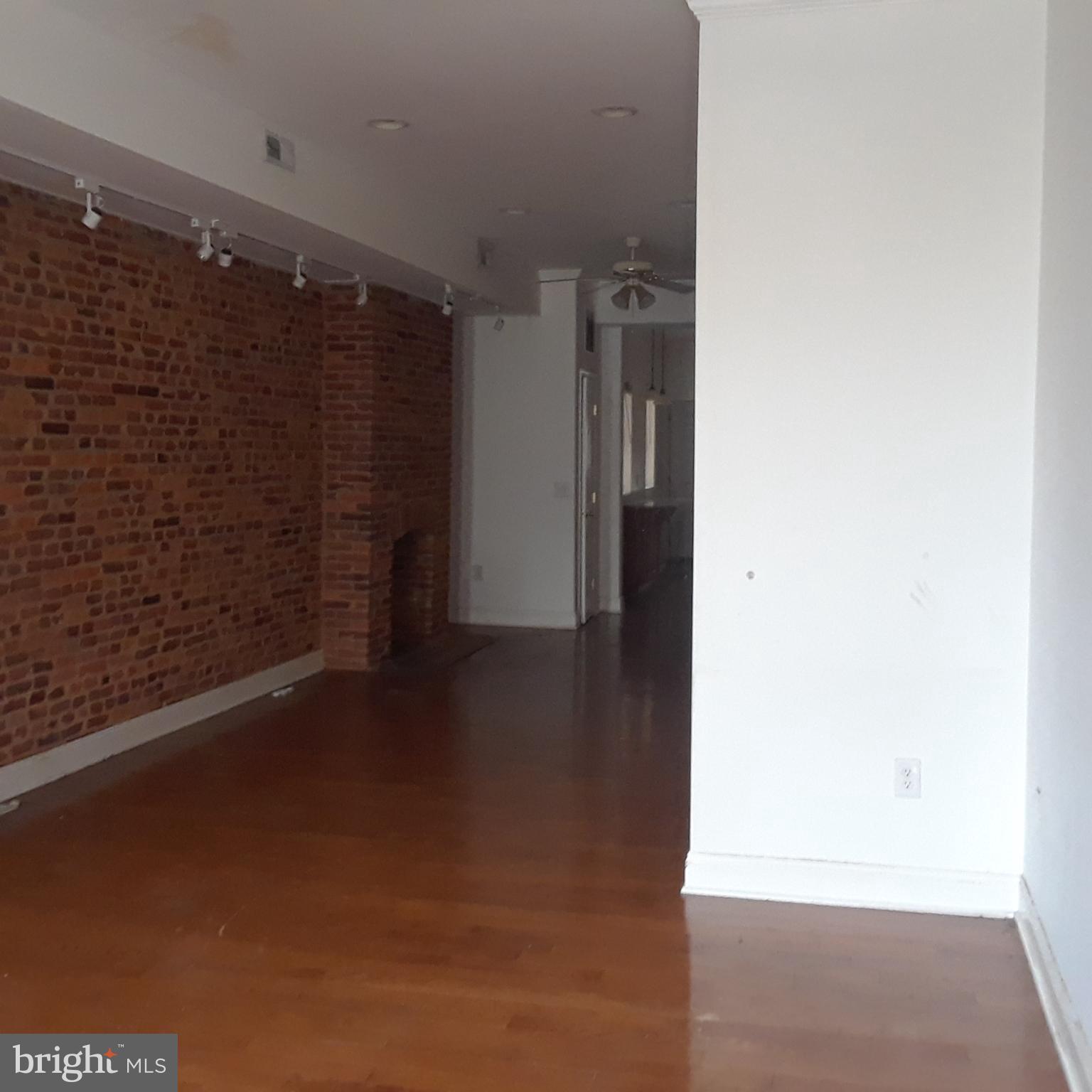 BUTCHER'S HILL - Residential