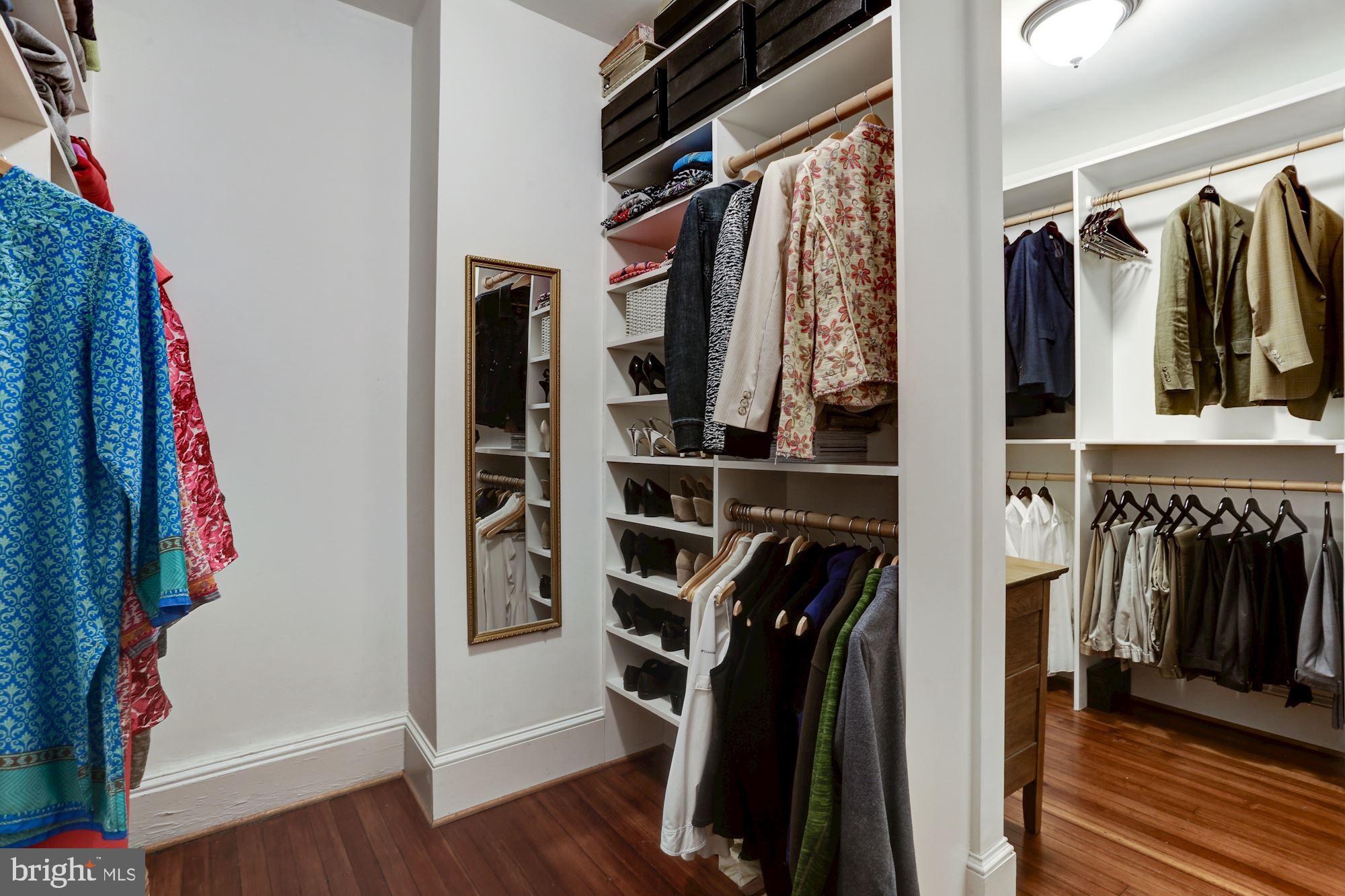 CHEVY CHASE VILLAGE - Residential