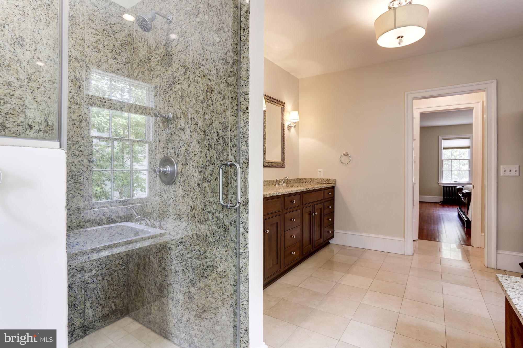 CHEVY CHASE VILLAGE - Residential