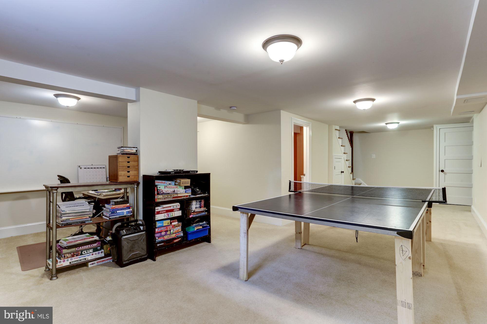 CHEVY CHASE VILLAGE - Residential