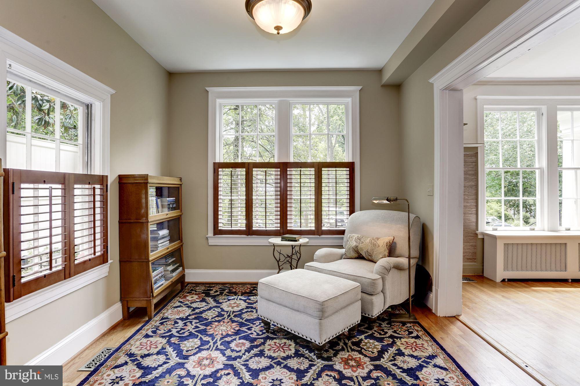 CHEVY CHASE VILLAGE - Residential