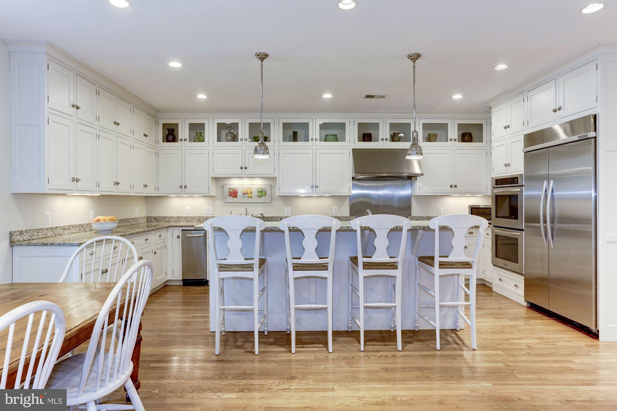 CHEVY CHASE VILLAGE - Residential