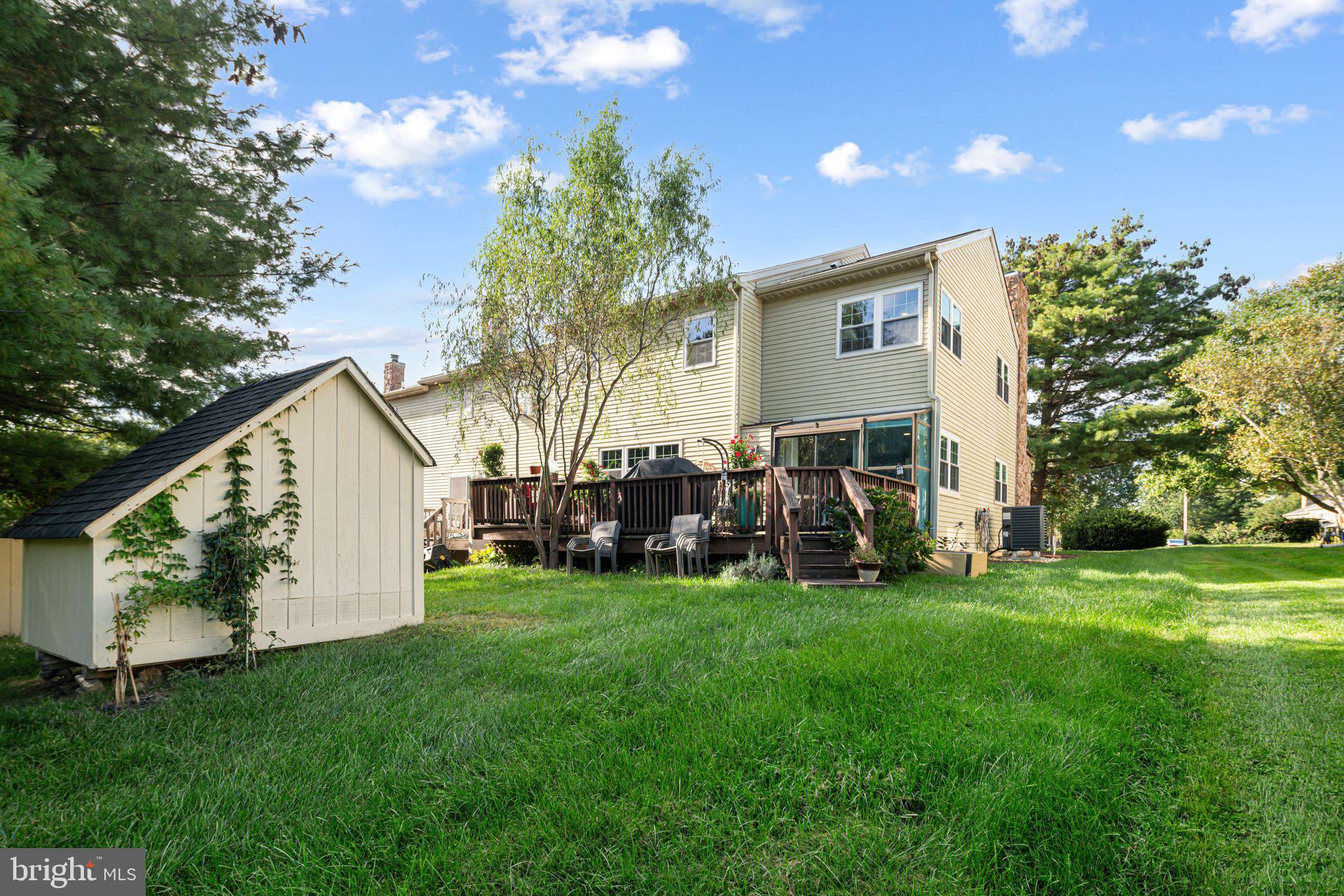 MAPLE GLEN - Residential