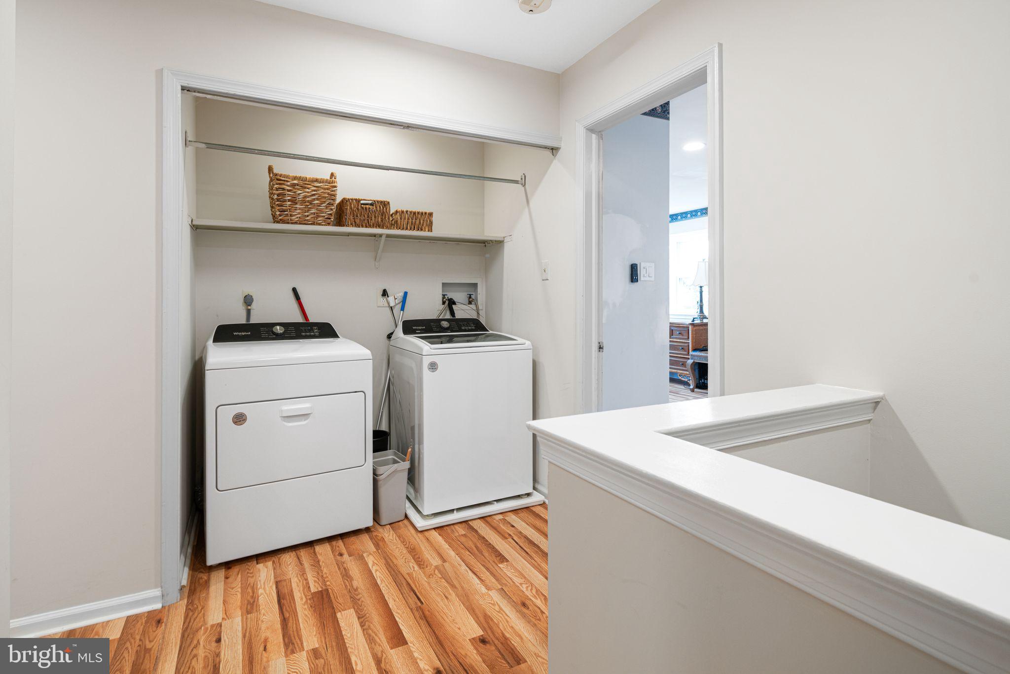 MAPLE GLEN - Residential