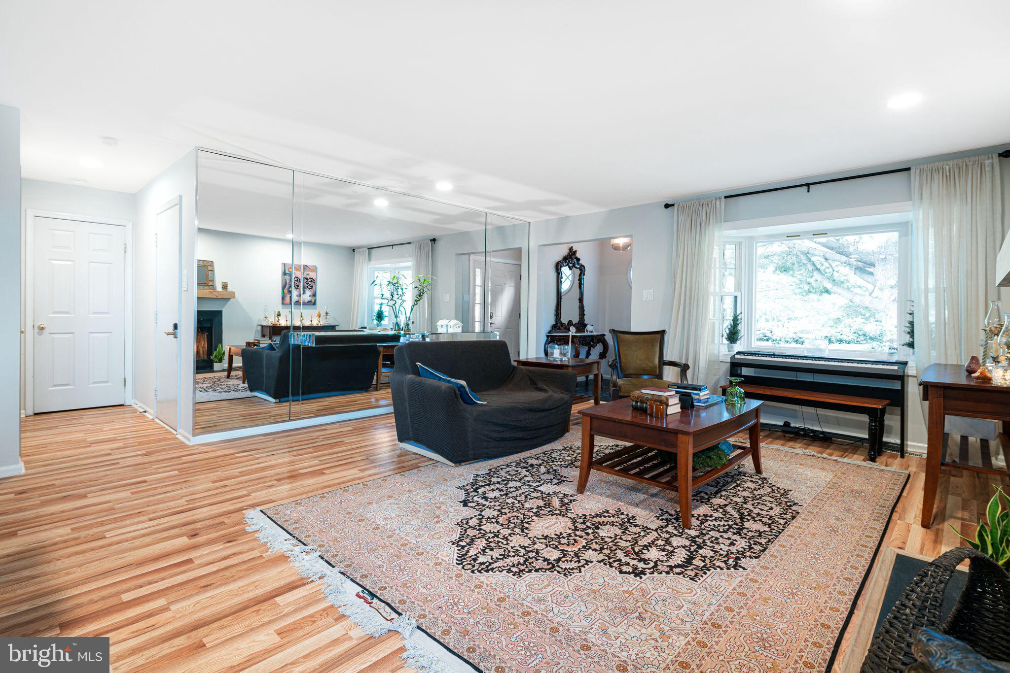 MAPLE GLEN - Residential