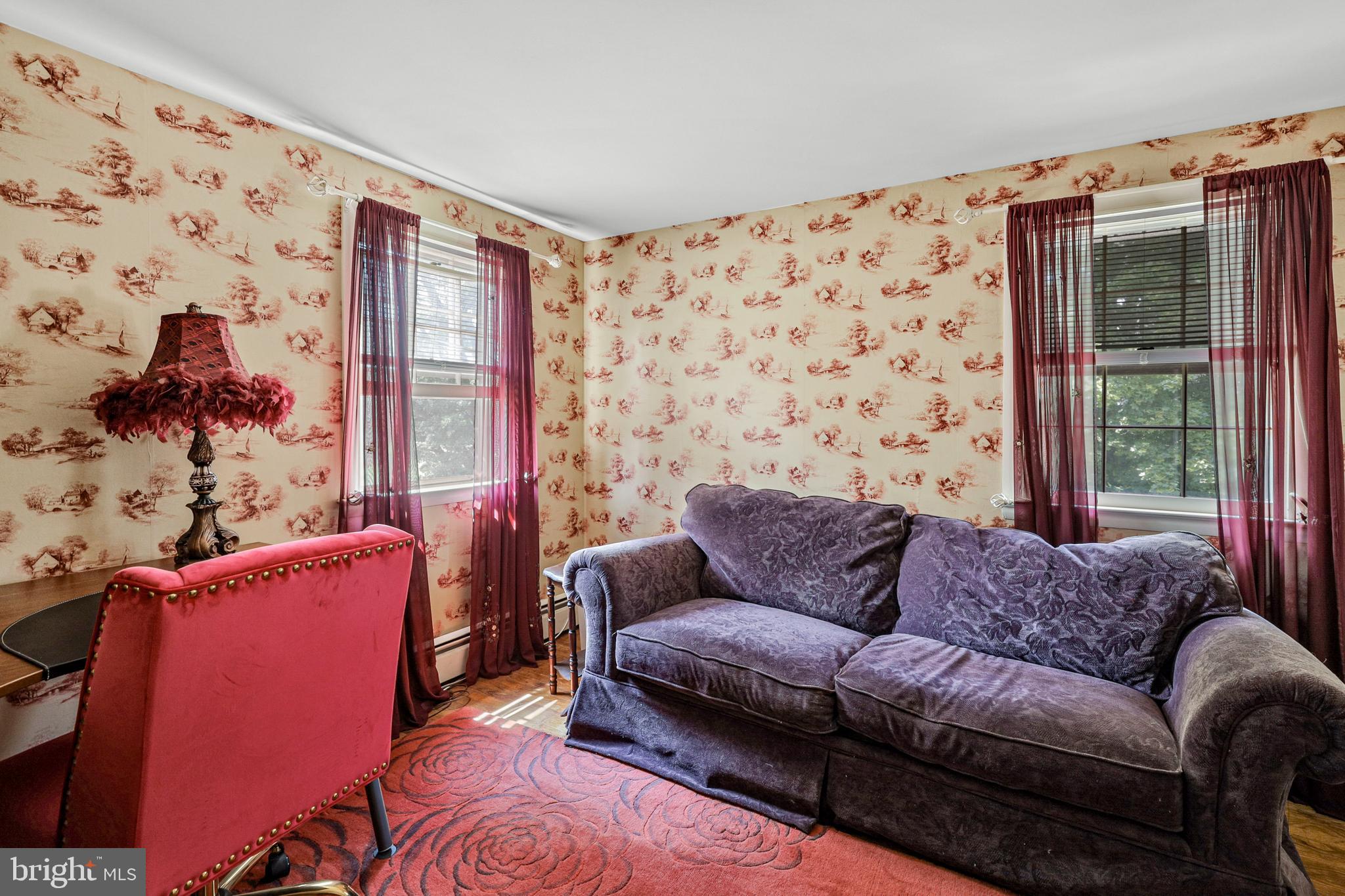 LAUREL BROOK - Residential