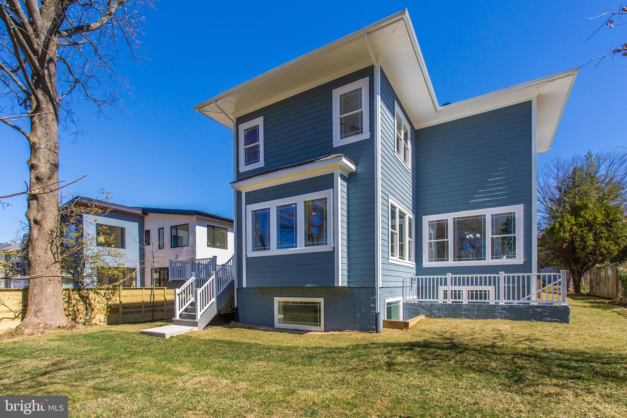 VIENNA WOODS - Residential