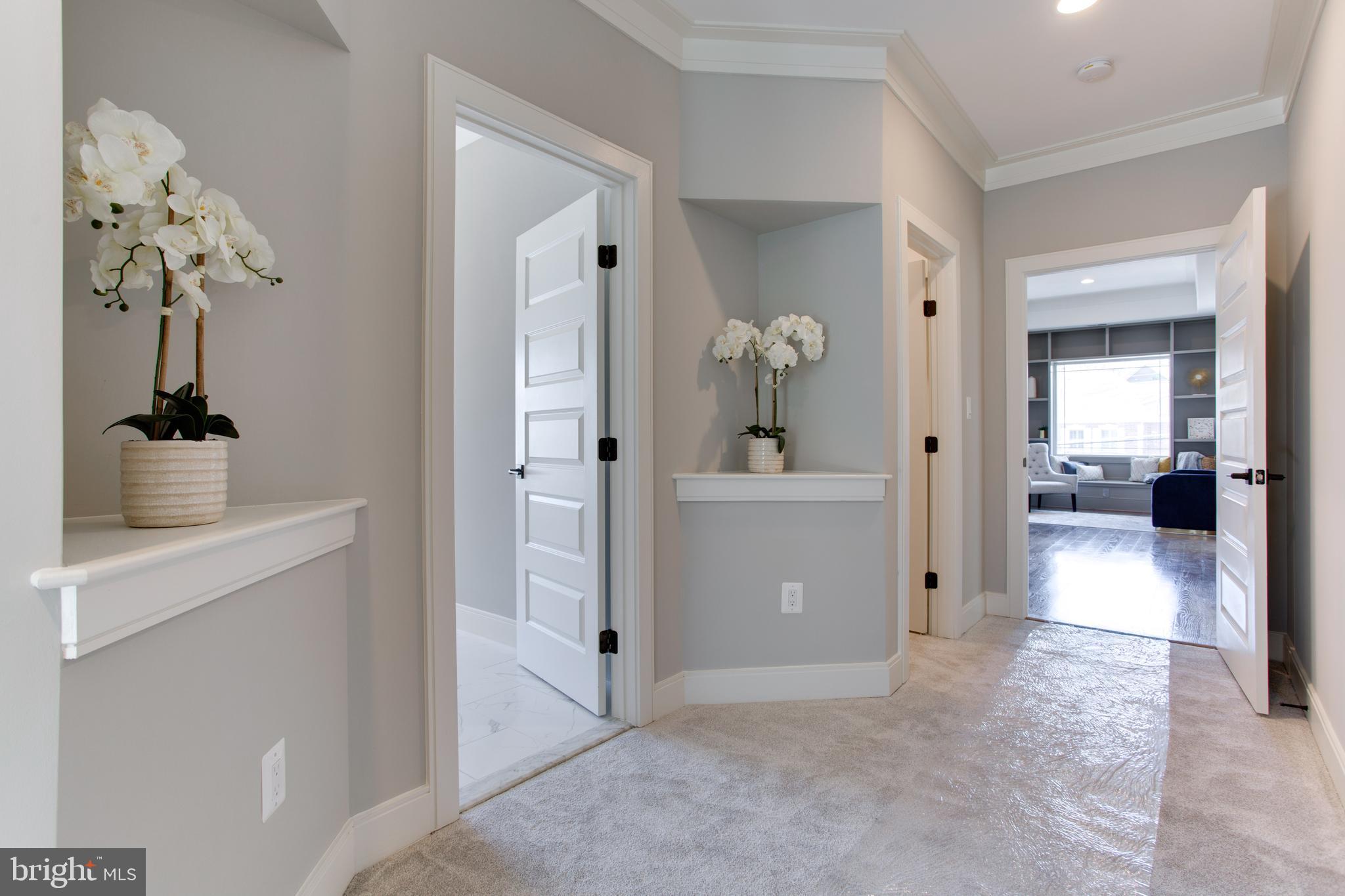 VIENNA WOODS - Residential