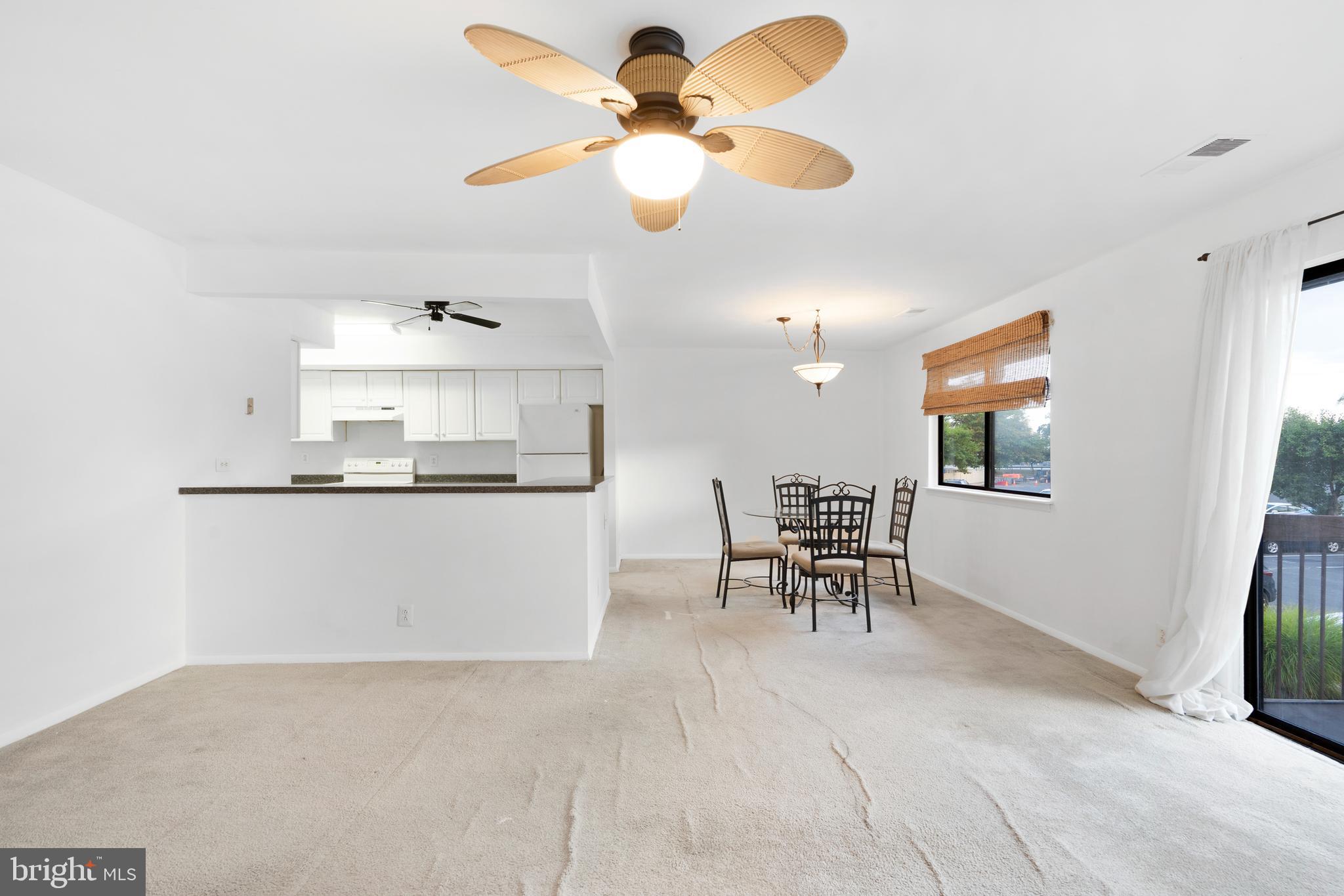 115 E KINGS HIGHWAY #216