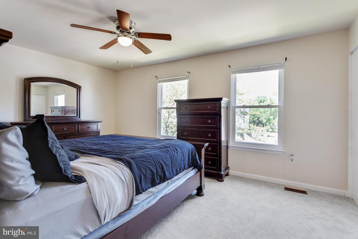 FORESTVILLE PARK - Residential