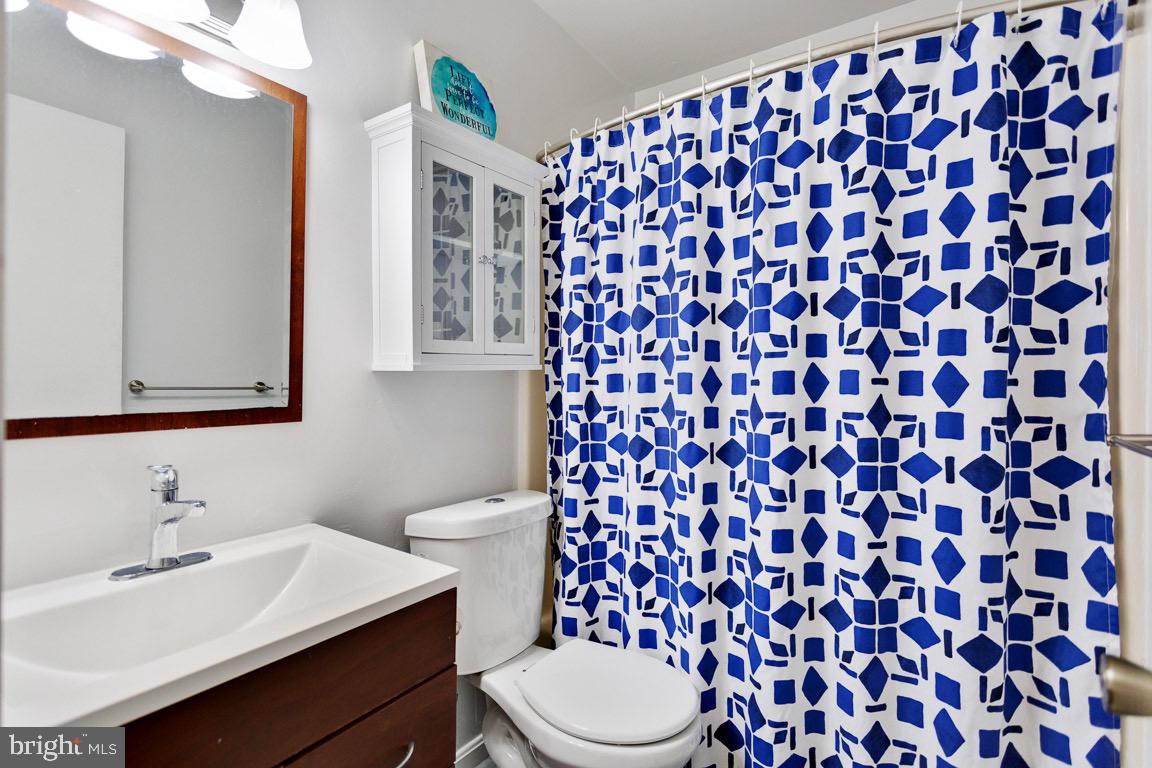 FORESTVILLE PARK - Residential