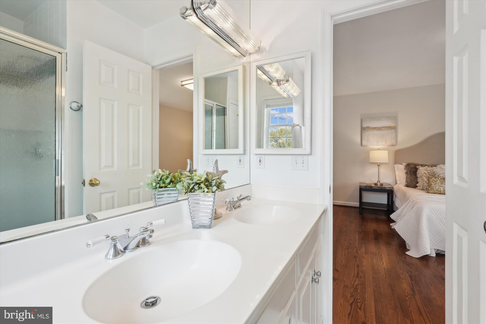 ALTA VISTA - Residential