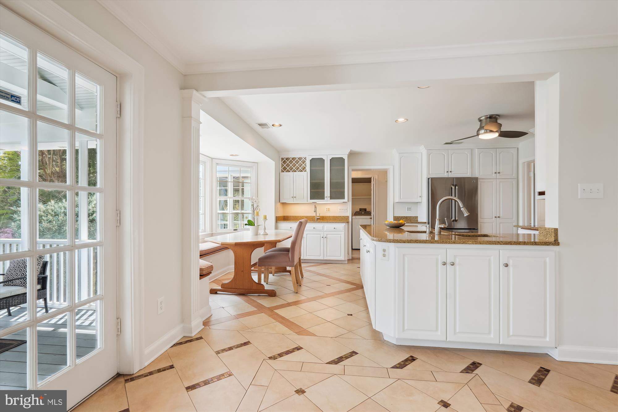 ALTA VISTA - Residential