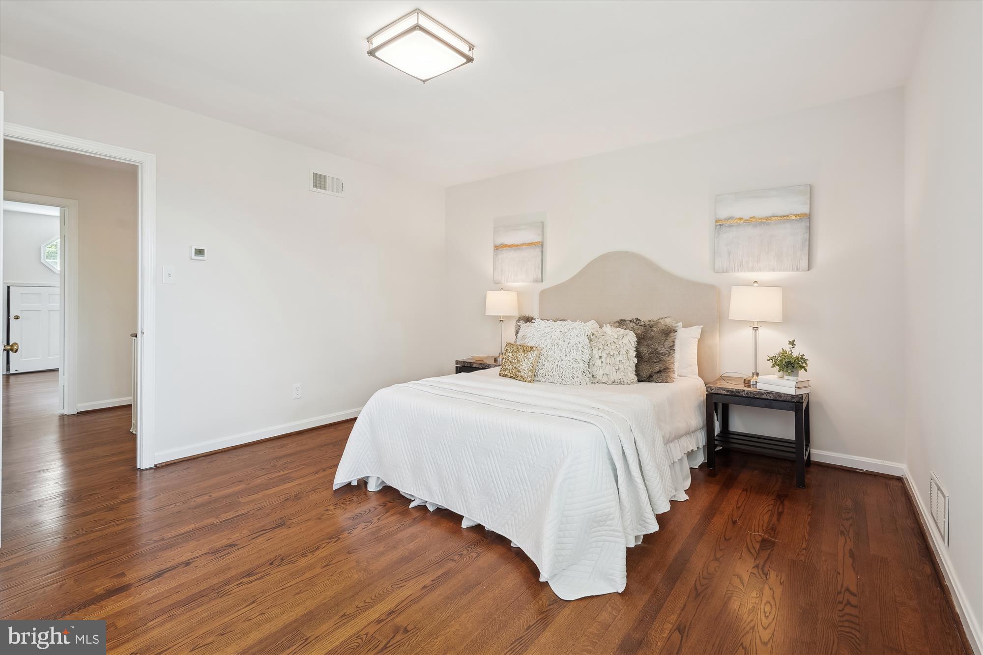 ALTA VISTA - Residential