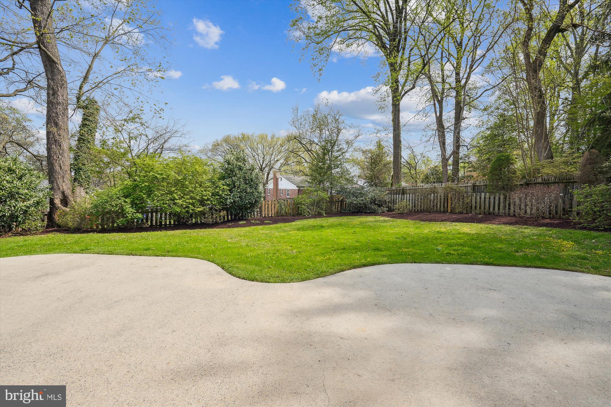 ALTA VISTA - Residential