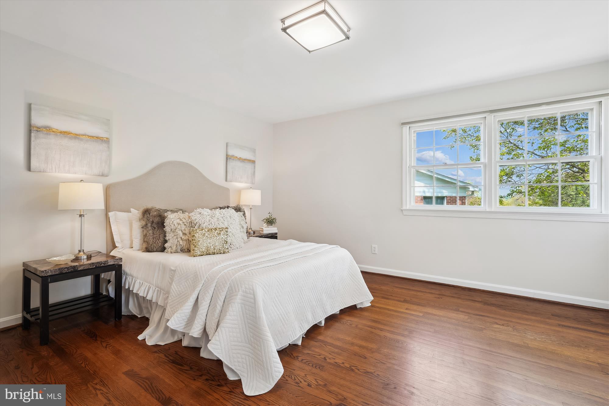 ALTA VISTA - Residential