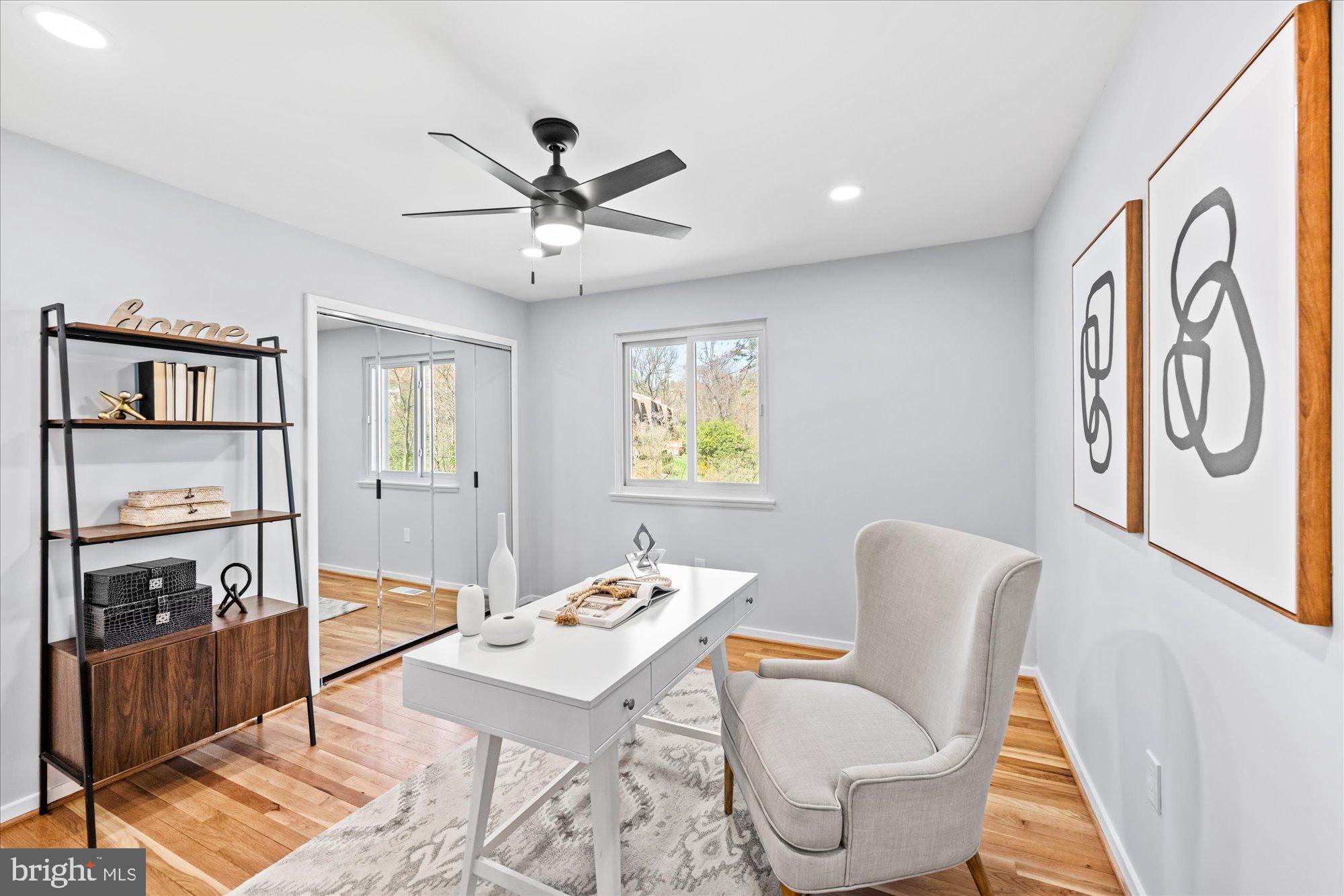 RESTON - Residential