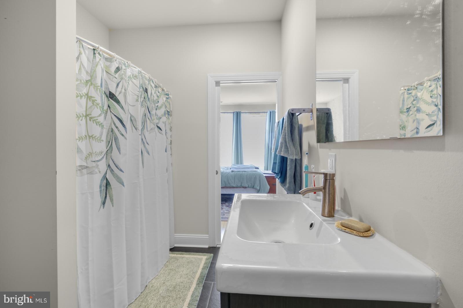 FISHTOWN - Residential Lease