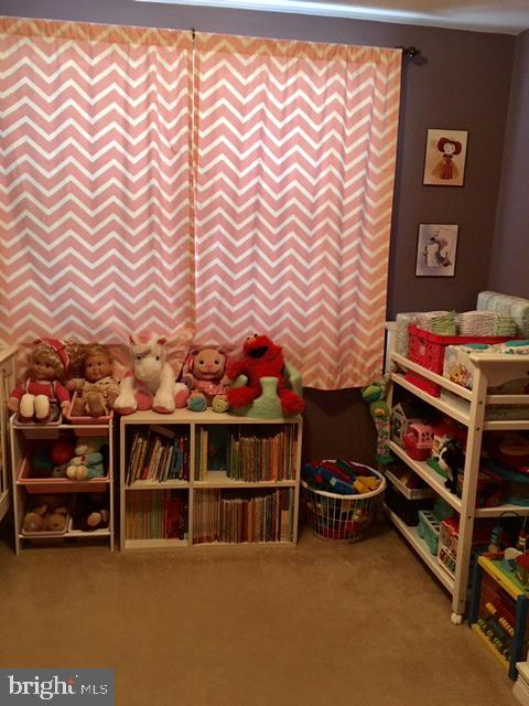 SOMERTON - Residential