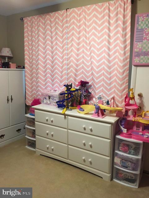 SOMERTON - Residential