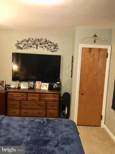 SOMERTON - Residential