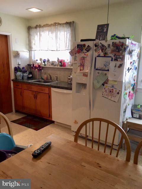 SOMERTON - Residential