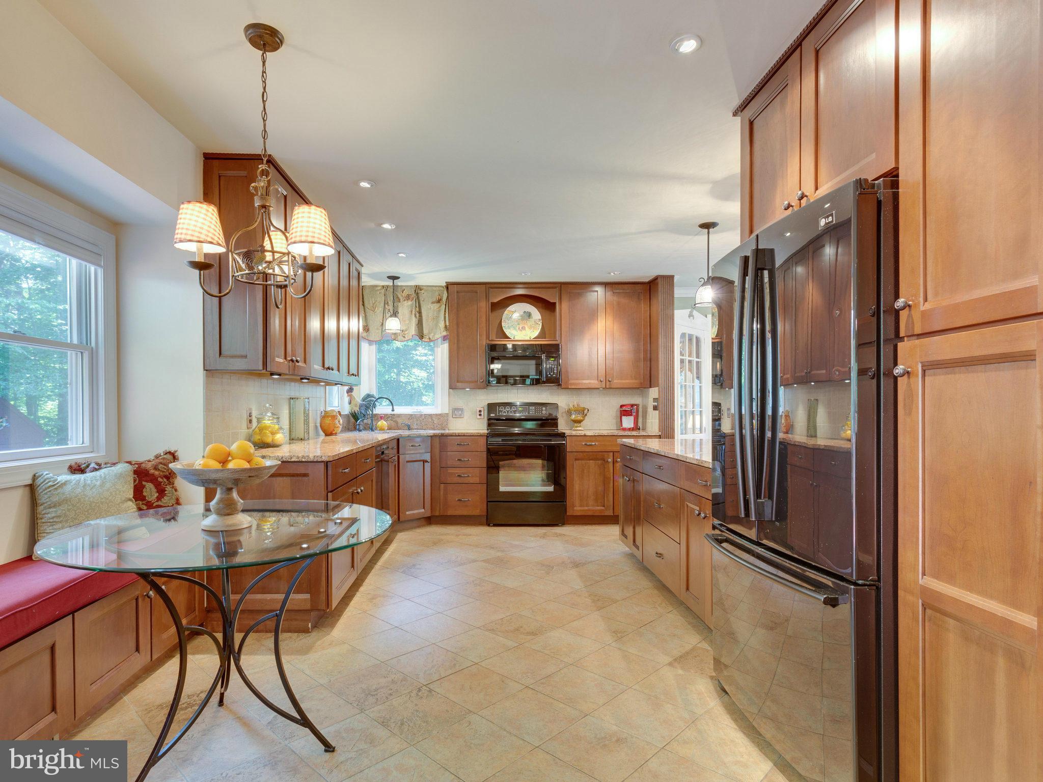 SETTLERS LANDING - Residential